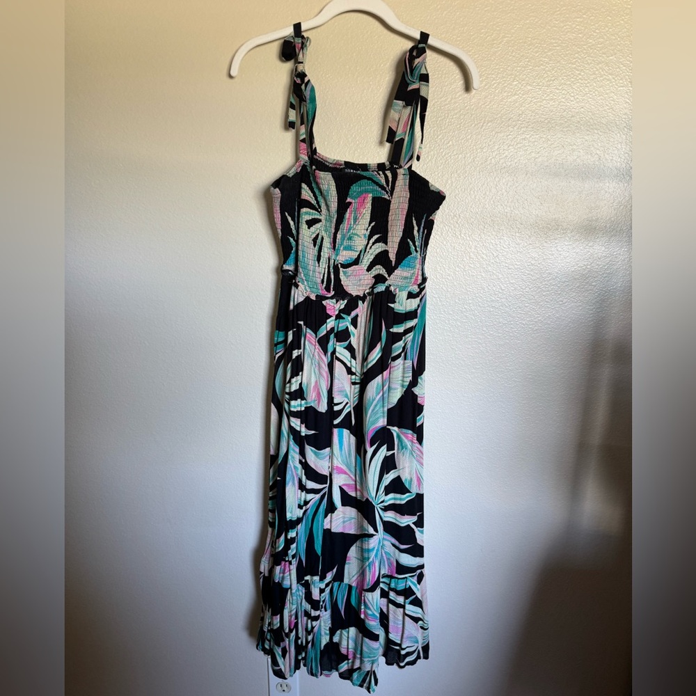 Torrid - Smocked Tropical Print Dress - Size 0 (torrid size) approx Size XL